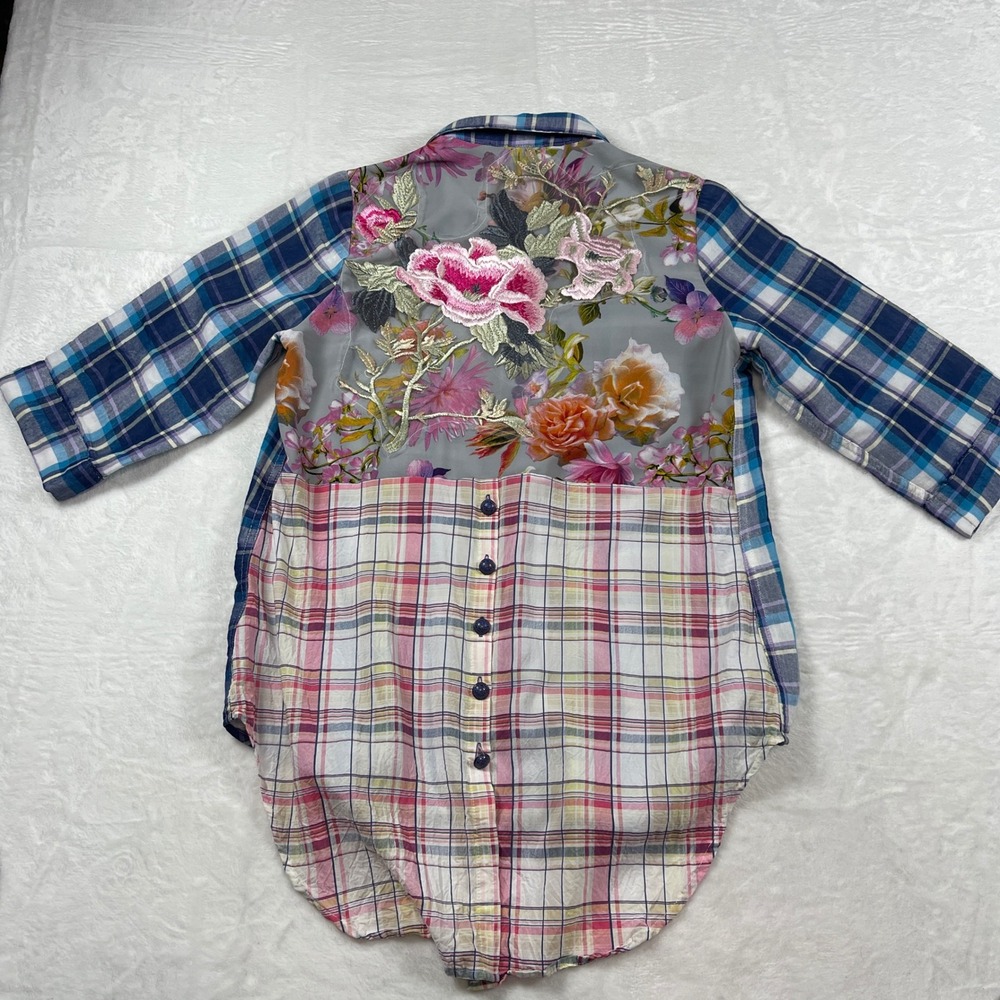 Soft Surroundings Plaid Floral Embroidered Mesh Back Shirt Blue Pink Small Flaw